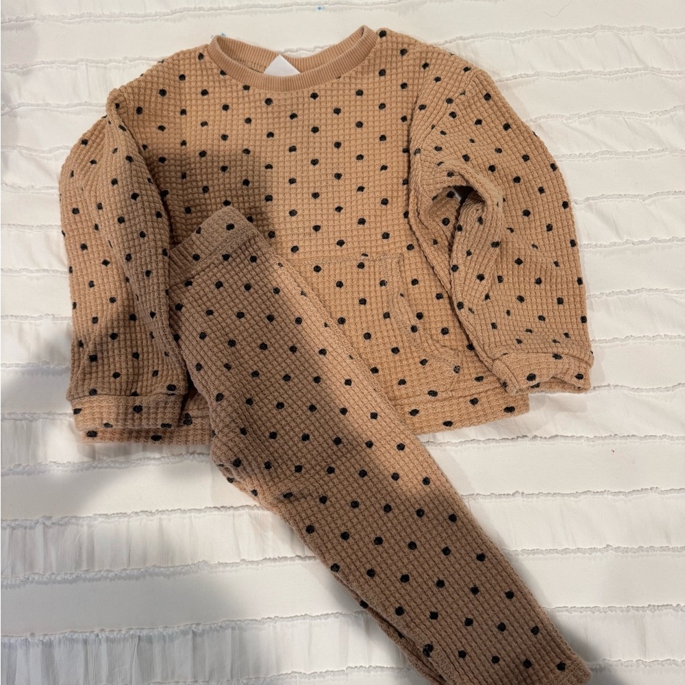 Zara Tan and Black Polka Dot Kids Set